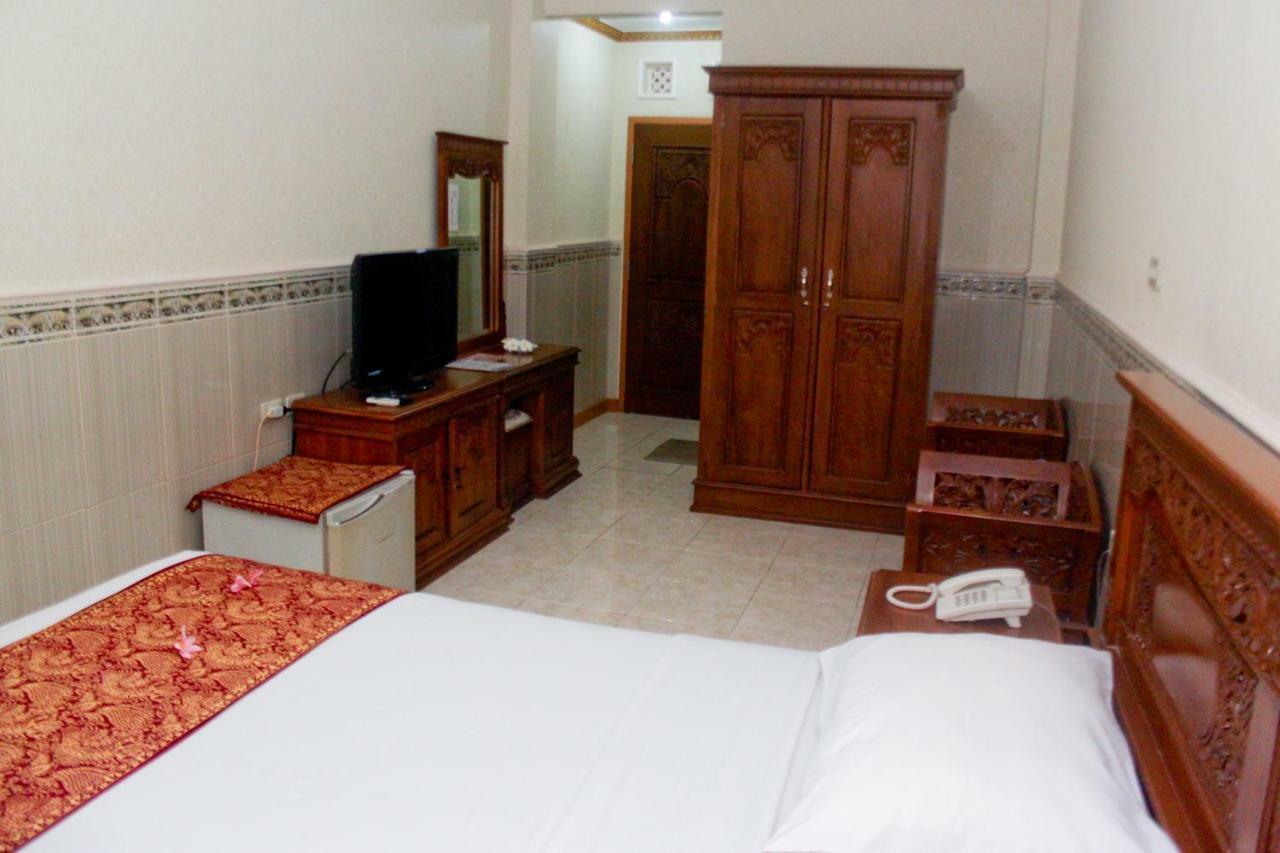 Hotel Wiwi Perkasa 2 Indramayu Extérieur photo